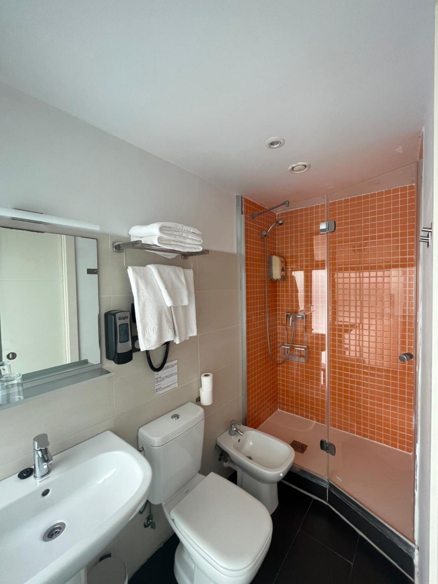 Hotel Punta Monpas San Sebastián Esterno foto